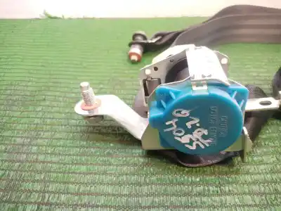 Second-hand car spare part rear left seat belt for kia sorento ii (xm) 2.4 cvvt oem iam references 898102p0