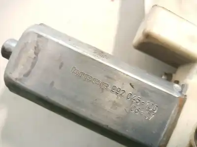 Peça sobressalente para automóvel em segunda mão botão / interruptor elevador vidro traseiro direito por toyota corolla (_e12_) 1.4 d (nde120_) referências oem iam 992045100 992045100 992045100