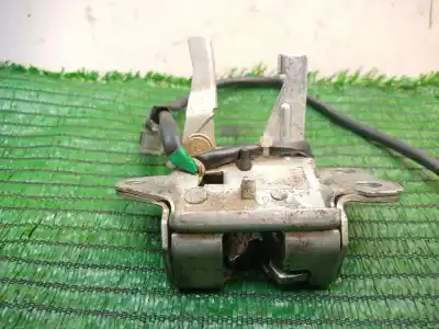 Автозапчастина б/у замок багажника / ворот для toyota yaris (ncp1/nlp1/scp1) 1.0 linea luna посилання на oem iam   