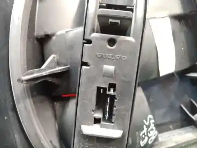 Автозапчастина б/у правий ліхтар для volvo s70 (874) 2.5 tdi посилання на oem iam 9151630 9151630 9151630