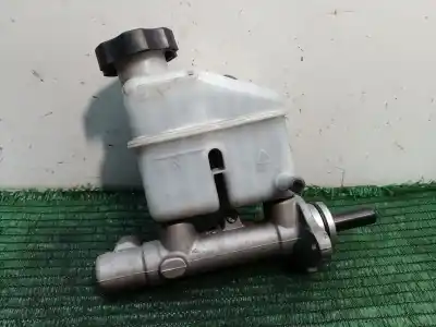 Pezzo di ricambio per auto di seconda mano pompa freni per kia cee´d emotion riferimenti oem iam 