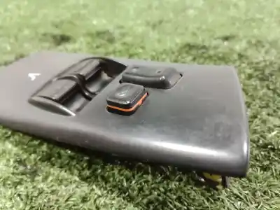 Peça sobressalente para automóvel em segunda mão botão / interruptor elevador vidro dianteiro esquerdo por toyota corolla (_e12_) 1.4 d (nde120_) referências oem iam 7423202290 54035091 8480202271