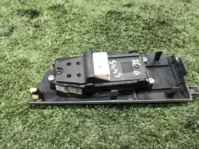 Peça sobressalente para automóvel em segunda mão botão / interruptor elevador vidro dianteiro esquerdo por toyota corolla (_e12_) 1.4 d (nde120_) referências oem iam 7423202290 54035091 8480202271