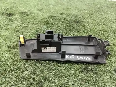 Peça sobressalente para automóvel em segunda mão botão / interruptor elevador vidro dianteiro direito por toyota corolla (_e12_) 1.4 d (nde120_) referências oem iam 7423102300 54035103 8480102361