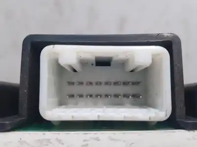 Pezzo di ricambio per auto di seconda mano pannello degli strumenti per toyota corolla (_e12_) 1.4 d (nde120_) riferimenti oem iam a2c53079938 8380002c60 11008028002