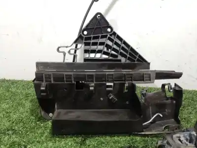 Second-hand car spare part left front door lock for audi a3 (8l1) 1.8 oem iam references 924003100 r224a36 924003100