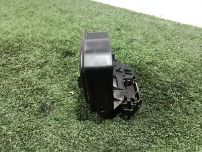 Second-hand car spare part rear left door lock for bmw 1 (e81) 120 d oem iam references 7202147 7202147 a046998