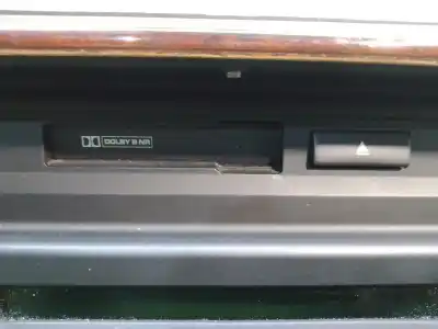 Piesă de schimb auto la mâna a doua sistem audio / cd radio casetofon pentru bmw 5 (e39) 523 i referințe oem iam 65128377004 3251y5096092 51458184156