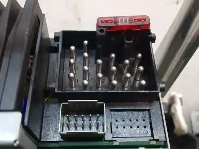 Piesă de schimb auto la mâna a doua sistem audio / cd radio casetofon pentru bmw 5 (e39) 523 i referințe oem iam 65128377004 3251y5096092 51458184156