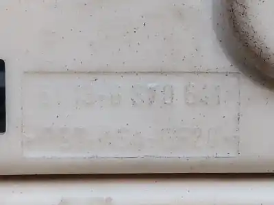 Pezzo di ricambio per auto di seconda mano scatola relè/fusibili per bmw 5 (e39) 523 i riferimenti oem iam 61138370641 61138367768 5518361