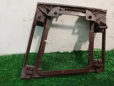 Peça sobressalente para automóvel em segunda mão moldagem por bmw 3 (e46) 320 d referências oem iam 8209456 8209456 8209456