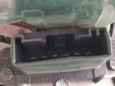 Peça sobressalente para automóvel em segunda mão farolim traseiro esquerdo por bmw 3 (e46) 320 d referências oem iam 8383821 2300131i 63218383099