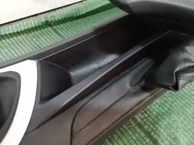 Peça sobressalente para automóvel em segunda mão apoio de braço consola central por bmw 1 (e81) 120 d referências oem iam 7122225 7122225 7122225