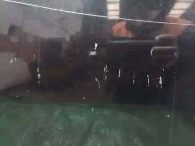 Peça sobressalente para automóvel em segunda mão porta da frente esquerda por bmw 1 (e81) 120 d referências oem iam   