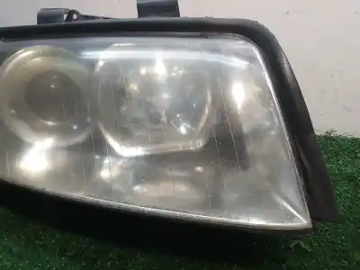 Second-hand car spare part right headlight for audi a4 berlina (8e) 1.9 tdi (96kw) oem iam references 89305700 8e0941004f 8e0990008f