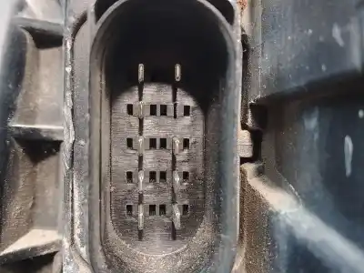 Second-hand car spare part right headlight for audi a4 berlina (8e) 1.9 tdi (96kw) oem iam references 89305700 8e0941004f 8e0990008f