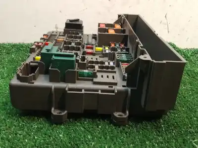 Second-hand car spare part fuse box unit for bmw 1 (e81) 120 d oem iam references 911944603 08539491030101 106887