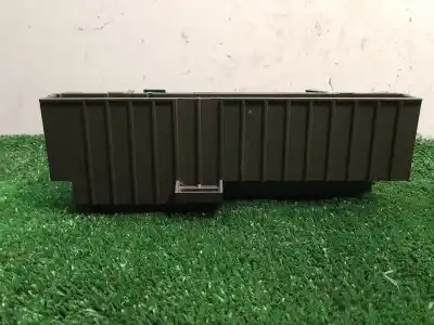 Second-hand car spare part fuse box unit for bmw 1 (e81) 120 d oem iam references 911944603 08539491030101 106887