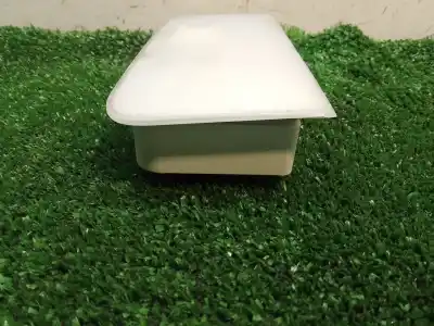 Peça sobressalente para automóvel em segunda mão luz interior por bmw 1 (e81) 120 d referências oem iam 695125201 lk0311390001 695125201