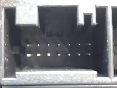 Second-hand car spare part interior light for bmw 1 (e81) 120 d oem iam references 913747901 lk0311777101 6932827