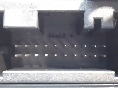 Second-hand car spare part interior light for bmw 1 (e81) 120 d oem iam references 913747901 lk0311777101 6932827