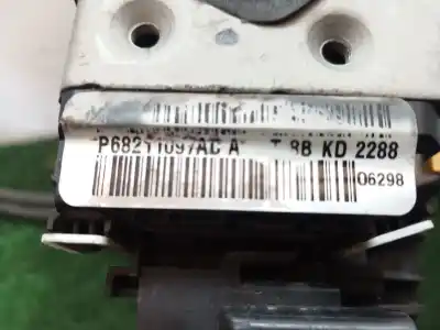 Tweedehands auto-onderdeel LINKER VOORDEUR SLOT voor JEEP COMPASS (MP, M6, MV, M7)  OEM IAM-referenties P68211097AC 53438494 P68211097AC