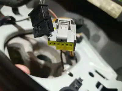 Second-hand car spare part steering wheel for bmw 1 (e87) 118 d oem iam references 6795574 305617099 6795574