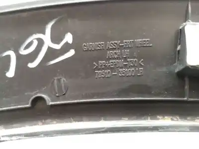 Peça sobressalente para automóvel em segunda mão aba do guarda-lamas dianteiro esquerdo por ssangyong tivoli 1.5 referências oem iam 7951035100 7951035100 7951035100