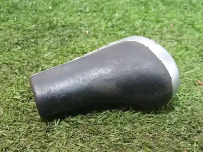 Second-hand car spare part gear lever knob for bmw x3 (e83) xdrive 20 d oem iam references   