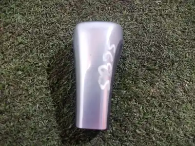 Second-hand car spare part gear lever knob for bmw x3 (e83) xdrive 20 d oem iam references   