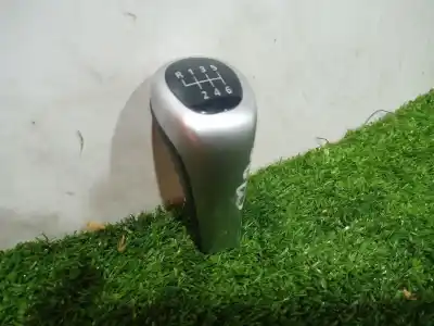 Second-hand car spare part gear lever knob for bmw x3 (e83) xdrive 20 d oem iam references   