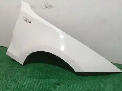 Peça sobressalente para automóvel em segunda mão guarda-lamas dianteiro direito por bmw 1 (e87) 118 d referências oem iam   