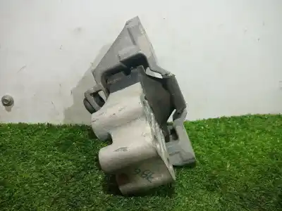 Pezzo di ricambio per auto di seconda mano supporto motore destro per jeep compass (mp, m6, mv, m7) 1.4 multiair riferimenti oem iam p68299468ac p68299468ac p68299468ac