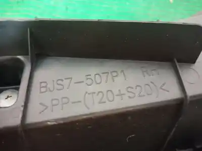 Peça sobressalente para automóvel em segunda mão grelha torpedo curcuvan por mazda 3 (bm, bn) 2.0 referências oem iam bjs7507 bjs7507 bjs7507