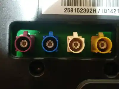 Peça sobressalente para automóvel em segunda mão display gps / multimídia por renault fluence (l3_) z.e. referências oem iam 259152392r 259152392r 259152392r