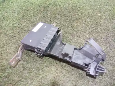 Second-hand car spare part fuse box unit for renault fluence (l3_) z.e. oem iam references 243170003r 243170003r 243170003r