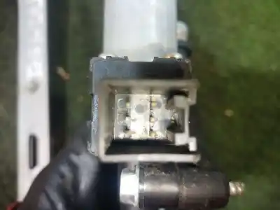 Pezzo di ricambio per auto di seconda mano alzacristalli anteriore sinistro per mazda 3 (bm, bn) 2.0 riferimenti oem iam   