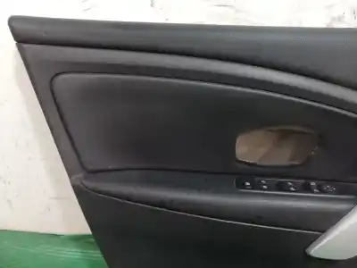 Peça sobressalente para automóvel em segunda mão forra / revestimento da porta dianteira esquerda por renault fluence (l3_) z.e. referências oem iam 156227412 156227412 156227412