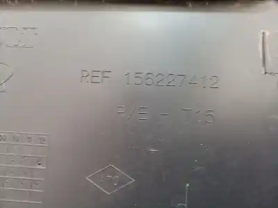 Peça sobressalente para automóvel em segunda mão forra / revestimento da porta dianteira esquerda por renault fluence (l3_) z.e. referências oem iam 156227412 156227412 156227412