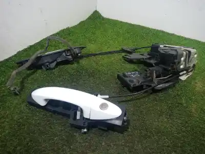 Peça sobressalente para automóvel em segunda mão Fechadura Da Porta Dianteira Esquerda por FORD FIESTA VI (CB1, CCN) 1.0 EcoBoost Referências OEM IAM AM5AU21813AE 8A61A21979AE AM5AU21813AE