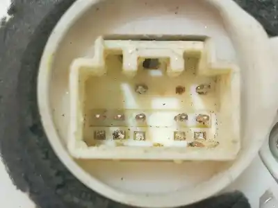 Peça sobressalente para automóvel em segunda mão fechadura da porta dianteira esquerda por mazda 3 (bm, bn) 2.0 referências oem iam plj36lm plj36lm plj36lm