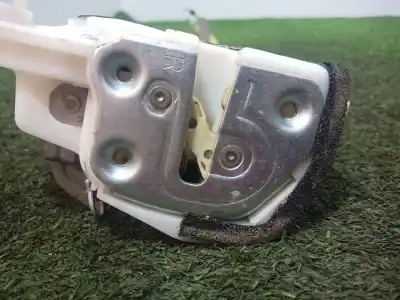 Pezzo di ricambio per auto di seconda mano serratura porta posteriore destra per mazda 3 (bm, bn) 2.0 riferimenti oem iam   