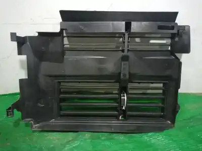 Автозапчасти б/у передняя решетка за audi q3 (8ub, 8ug) 2.0 tdi ссылки oem iam f1eb8475ec bm518472 f1eb8475ec