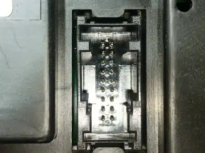 Second-hand car spare part dashboard for bmw 3 (e90) 318 i oem iam references a2c53113047 1042004 a2c53113047