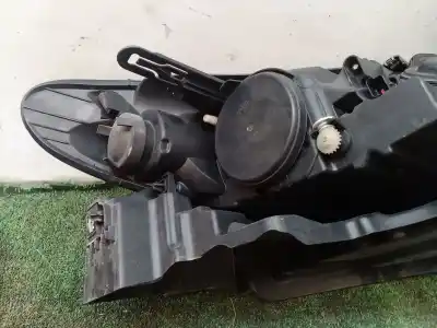 Peça sobressalente para automóvel em segunda mão farol / farolim esquerdo por renault fluence (l3_) 1.5 dci (l30d l30l l306 l33f l33l l33m l33v l33w) referências oem iam 260600078r 260600078r 260600078r