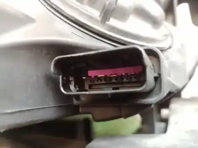 Peça sobressalente para automóvel em segunda mão farol / farolim esquerdo por renault fluence (l3_) 1.5 dci (l30d l30l l306 l33f l33l l33m l33v l33w) referências oem iam 260600078r 260600078r 260600078r