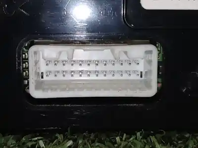 Second-hand car spare part multifunction display for kia cee´d hatchback (ed) 1.6 crdi 90 oem iam references 957101h700 957101h700 957101h700