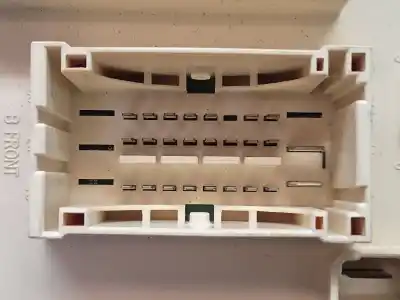 Second-hand car spare part fuse box unit for kia pro cee´d (jd) 1.4 crdi 90 oem iam references 91950a2130 a2130170 91950a2130