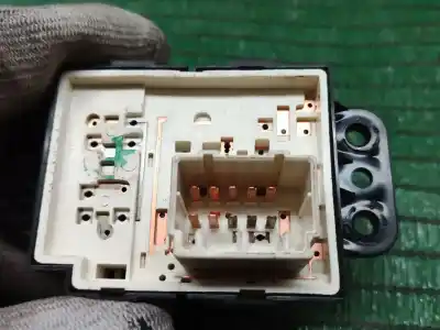 Pezzo di ricambio per auto di seconda mano controllo specchio per kia pro cee´d (jd) 1.4 crdi 90 riferimenti oem iam 93530a2000 93530a2000 93530a2000