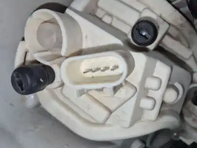 Автозапчасти б/у правый задний фонарь за opel astra j (p10) 1.7 cdti (68) ссылки oem iam 13306460 13306460 13306460